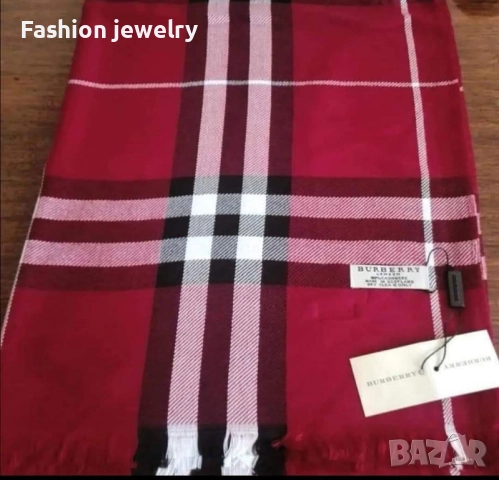 Шал Burberry , снимка 2 - Шалове - 51853562