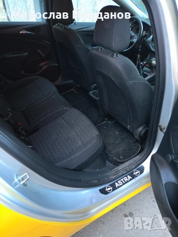 Opel Astra K 1.6 CDTI, снимка 12 - Автомобили и джипове - 52057348