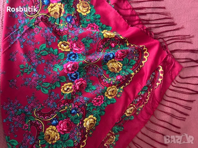 Традиционен руски вълнен шал , снимка 2 - Шалове - 53259817