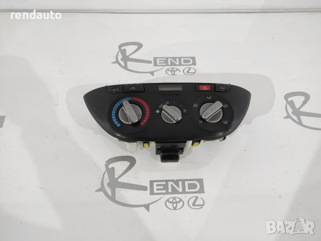Панел управление на климатик Toyota Rav4 2000-2006 55900-42150