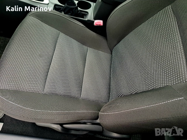 Тойота Аурис 1.3 i 2014г., снимка 8 - Автомобили и джипове - 50789072