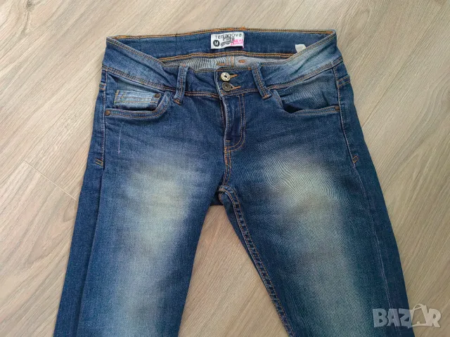 Дамски дънки Terranova М, снимка 2 - Дънки - 49483104