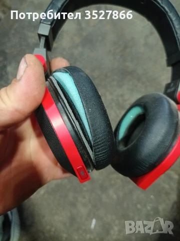 Слушалки JBL e50bt за части, снимка 4 - Слушалки и портативни колонки - 50985231