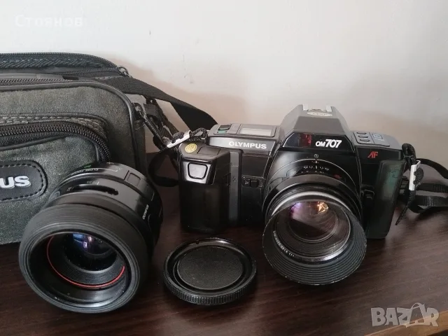 Камера OLYMPUS OM-707 Japan, снимка 3 - Фотоапарати - 55844389