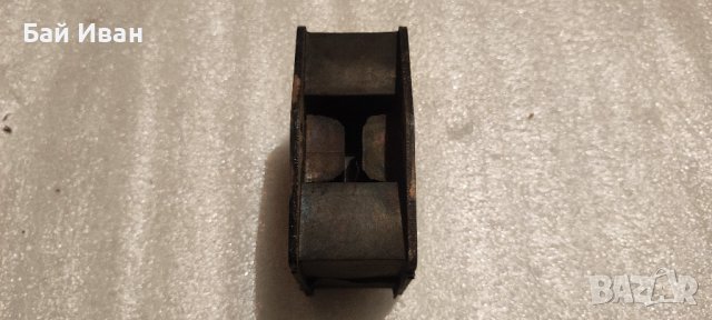 Тампон за двигател Москвич Алеко, снимка 2 - Части - 41269476