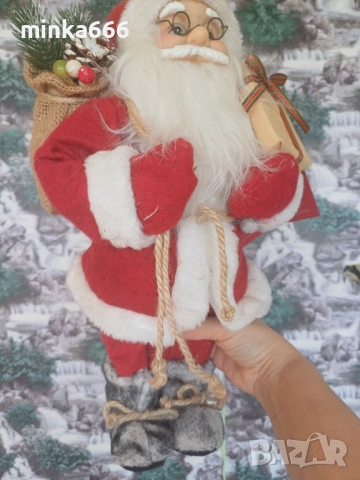 Фигура Дядо Коледа, снимка 2 - Декорация за дома - 52385466