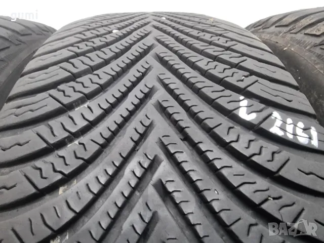 4бр зимни гуми 215/65/17 MICHELIN L02161, снимка 2 - Гуми и джанти - 48627886