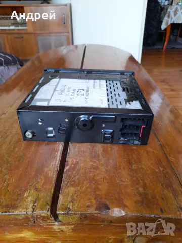 Стар автомобилен касетофон Philips Car 400, снимка 4 - Други ценни предмети - 49260966