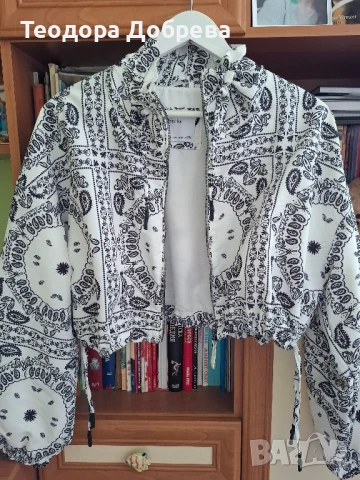 Късо преходно яке от BERSHKA, снимка 4 - Якета - 50962321