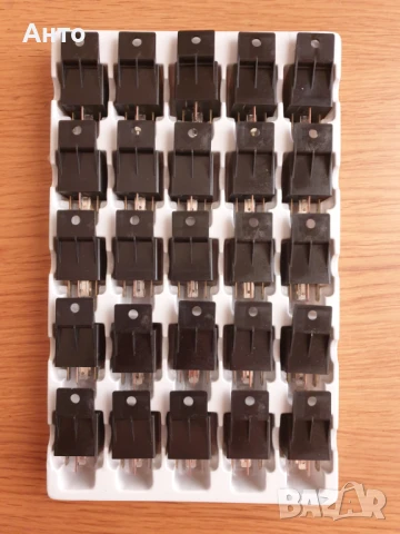 Продавам автомобилни релета 12V, 50A, 896H-1CH-S1-T 001, , снимка 7 - Друга електроника - 51206187