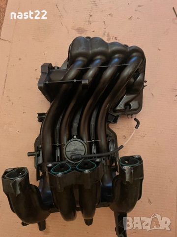 Всмукателен колектор Фолксваген Голф 1.6 102 к.с , снимка 2 - Части - 52696564