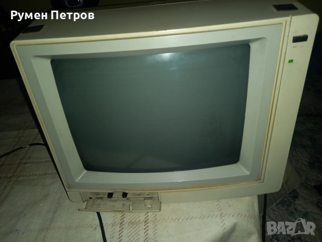 Ретро монитор THOMPSON, работещ.