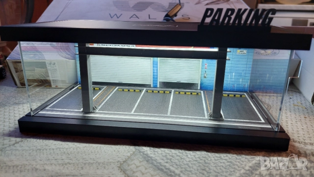 Гараж диорама за 5 коли в мащаб 1-64 , снимка 5 - Колекции - 52261233