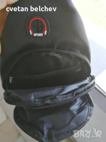 Продавам нова мъжка малка чантичка за рамо., снимка 2 - Чанти - 50421348