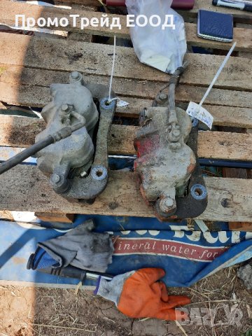  Предни спирачни апарати (спирачен апарат) за Киа Карнивал, Kia Karnival , 3 , снимка 2 - Части - 41764070