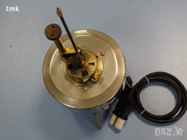 Апарат за определяне на пламна температура по метода на Пенски-Мартенс, снимка 3 - Други машини и части - 34162506