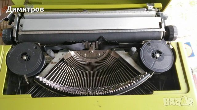 Пишещи машини 2 броя още намалени, снимка 2 - Друга електроника - 24937626