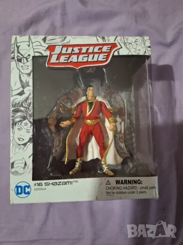 Колекционерски фигурки Шазам,Дарксайт  и Киборг 