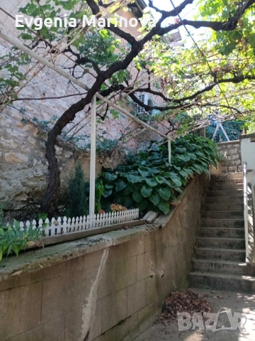 Продавам двуетажна къща, снимка 7 - Къщи - 51695872
