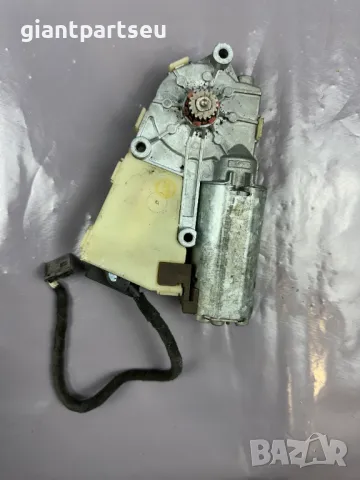 Моторче Шибидах за АУДИ AUDI A6 C5 877888, снимка 3 - Части - 49595970