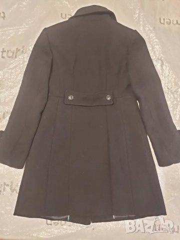 Дамско палто United colors of Benetton , снимка 4 - Палта, манта - 48297795