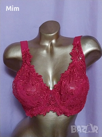 NUANCE 85 E Черен сутиен с рязана богата бродерия 