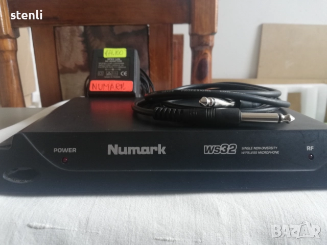 Безжичен микрофон NUMARK  с куфарче, снимка 4 - Микрофони - 51511462