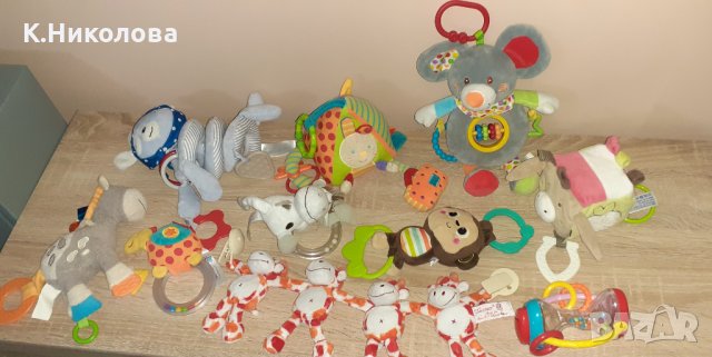 Бебешки играчки , снимка 1 - Дрънкалки и чесалки - 38770096