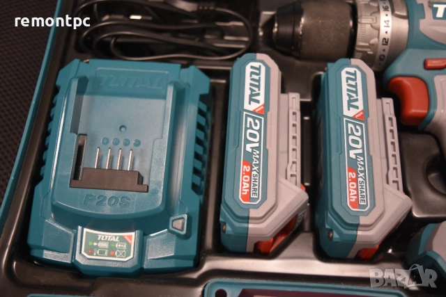 Акумулаторен комплект - безчетков Total + зарядно и две батерии, снимка 4 - Винтоверти - 53799491