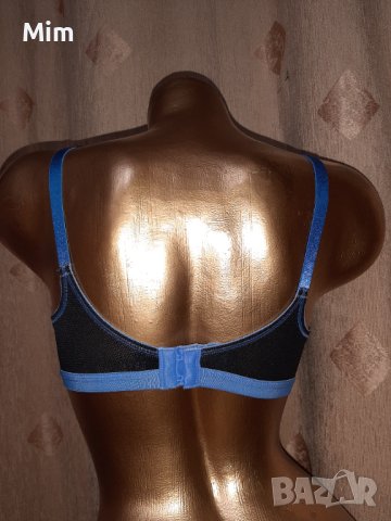 Crivit sports 75 B Спортен черен сутиен , снимка 2 - Бельо - 40648797