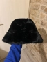 Дамска пухкава шапка, снимка 1