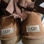 оригинални ботуши Ugg Bailey Bow II Boot Chestnut , снимка 2