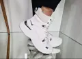 Намаление на дамски зимни боти Nike в бяло, снимка 3