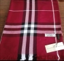 Шал Burberry , снимка 2