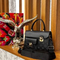 Дамски чанти Louis Vuitton , снимка 2 - Чанти - 42670533
