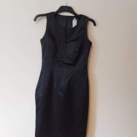 Сатенена рокля Ефреа размер 38, снимка 1 - Рокли - 33855121
