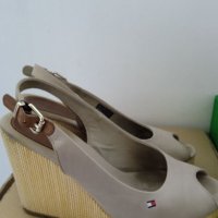 Дамски обувки Tomi Hilfiger 39, снимка 3 - Сандали - 41448961