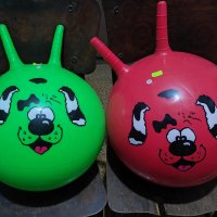 топки за подскачане, снимка 1 - Надуваеми играчки - 42490995