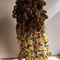 Порцеланова кукла момиче с кошничка , снимка 2 - Колекции - 41462058