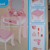 детска дървена тоалетка чисто нова , снимка 2 - Мебели за детската стая - 44508642
