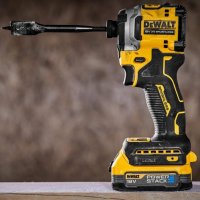 Комплект DeWALT DCK2051E2T 18V с 2 батерии PowerStack ,  зарядно и TSTAK куфар, снимка 3 - Други машини и части - 41959069