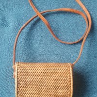 Бонбонеста чанта от ратан, снимка 7 - Чанти - 40849513