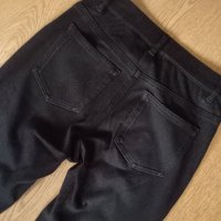 Дънков панталон xs, снимка 1 - Дънки - 41167709