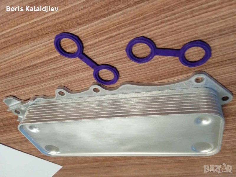 маслен охладител за Мерцедес МЛ 320.350, снимка 1