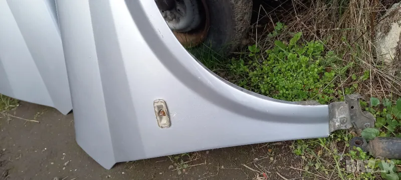 Десен калник Nissan Primera III P12 , снимка 1