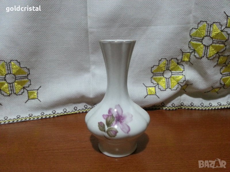 Български костен порцелан Бононя ваза, снимка 1