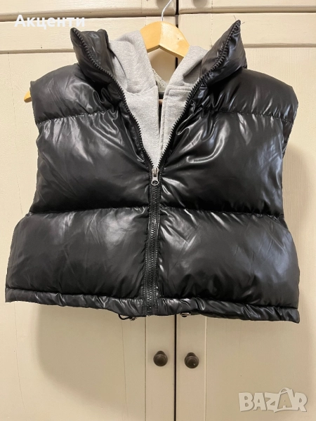 Късо черно есенно яке с качулка, снимка 1