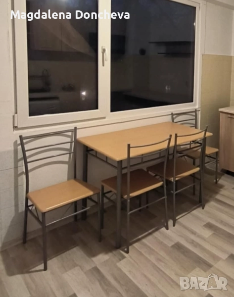 Комплект кухненска маса с четири стола, снимка 1