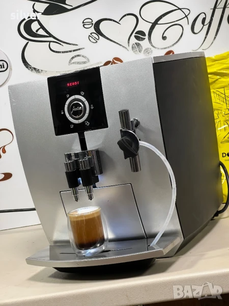 Кафемашина кафе автомат jura j5 с гаранция, снимка 1