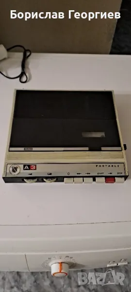 Еднокасетъчен касетофон марка Tesla, снимка 1